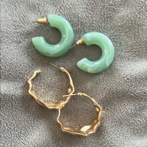 Green and Gold Hoop Earrings Set